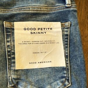 Good American Petite jeans brand new